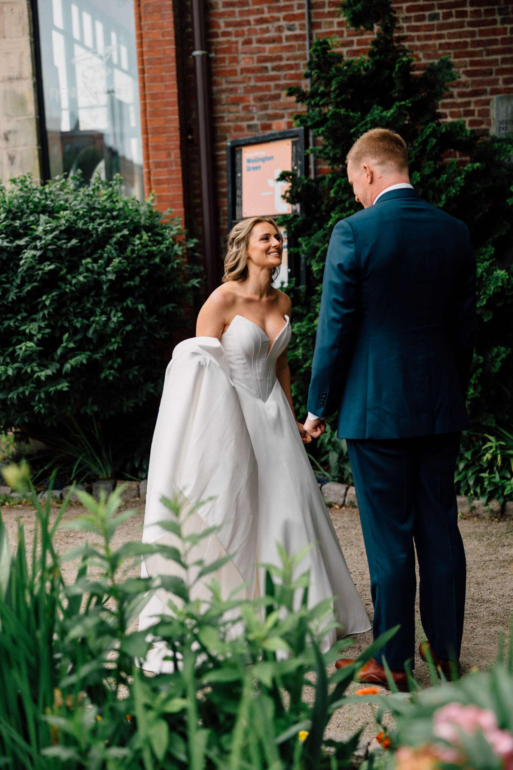 A Chic Boston Restaurant Wedding at SRV