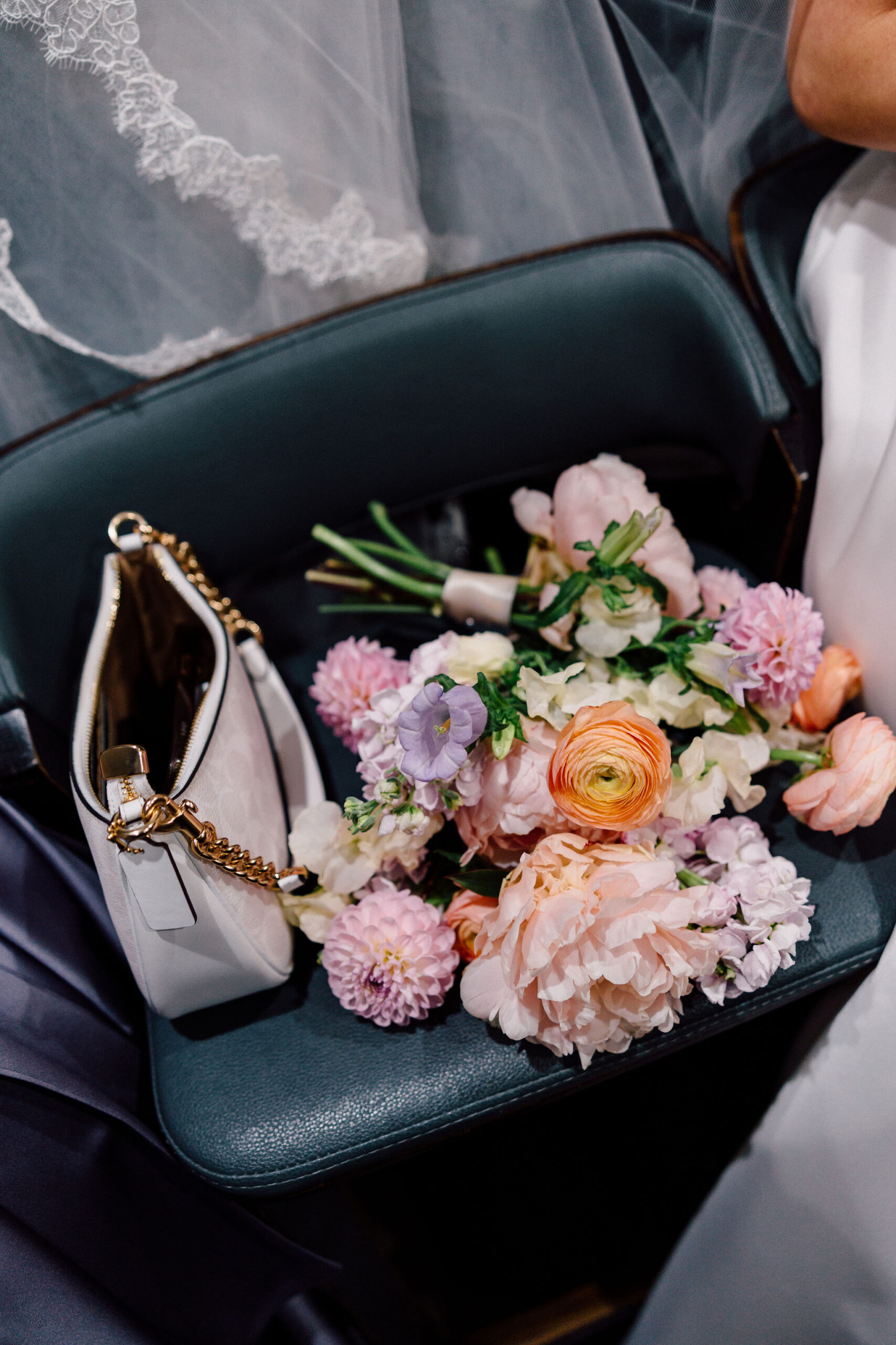 A Chic Boston Restaurant Wedding at SRV
