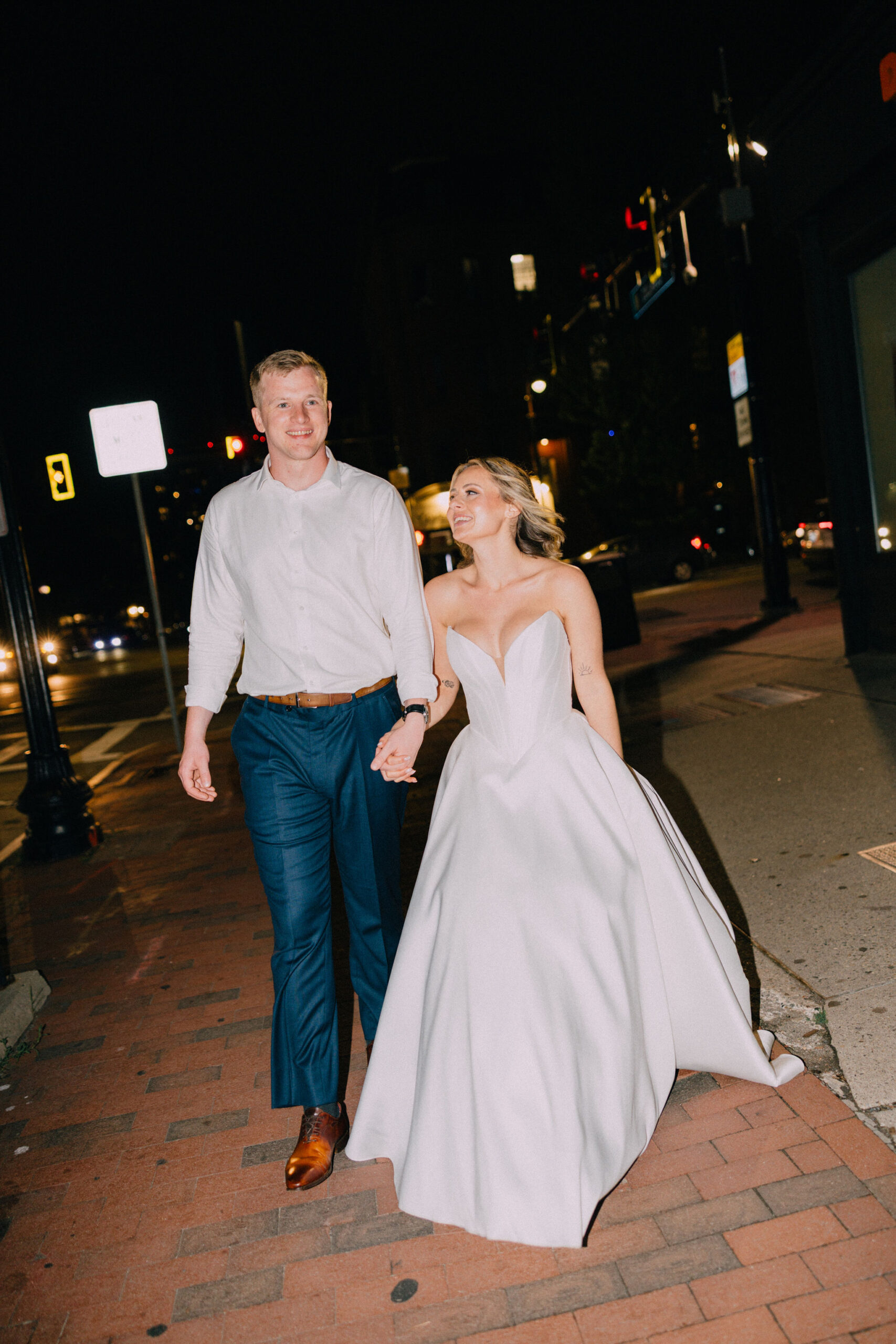 A Chic Boston Restaurant Wedding at SRV